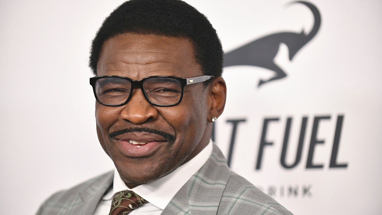 Hall of Famer Michael Irvin 'baffled' as NFL Network removes him from Super Bowl coverage after complaint