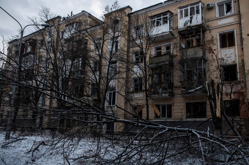 Rússia ataca Ucrânia com mísseis e pressiona por captura da cidade de Bakhmut - ISTOÉ DINHEIRO