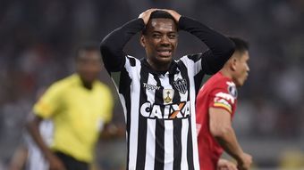 Itália pede oficialmente ao Brasil que prenda Robinho por nove anos, pela condenação de estupro