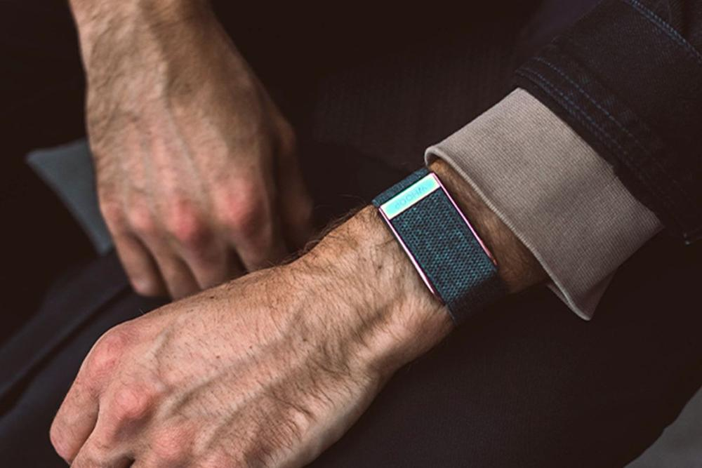 WHOOP vs Fitbit: Deduction Of The Underlying Technologies & Features » Ticks Of Time
