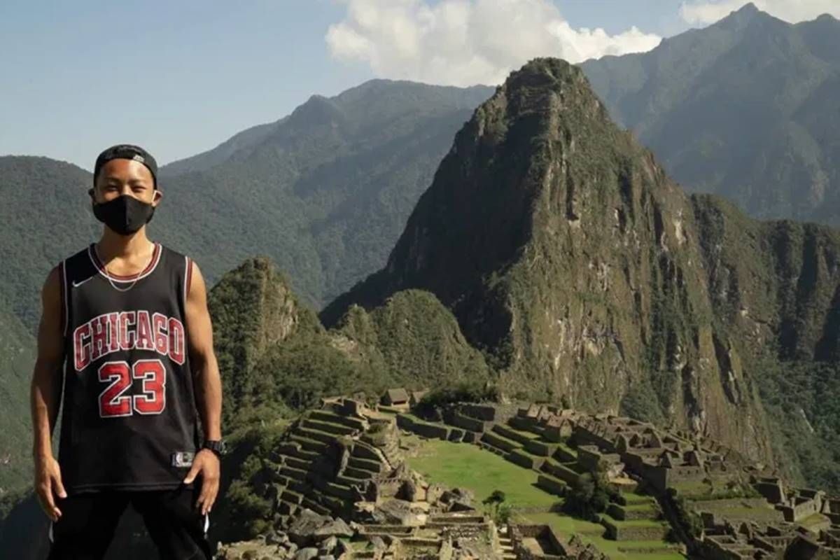Machu Picchu reabre para único turista, que está preso no Peru há 7 meses