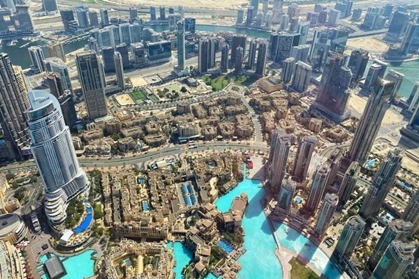 Dubai, a cidade dos maiores prédios do mundo e onde é proibido mascar chiclete | Metrópoles