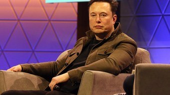 Elon Musk só circula na sede do Twitter com guarda-costas, que o seguem até no banheiro 
