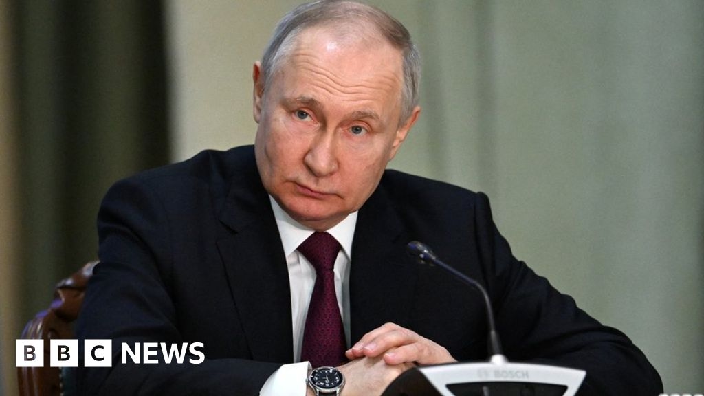 Putin arrest warrant: Biden welcomes ICC's war crimes charges