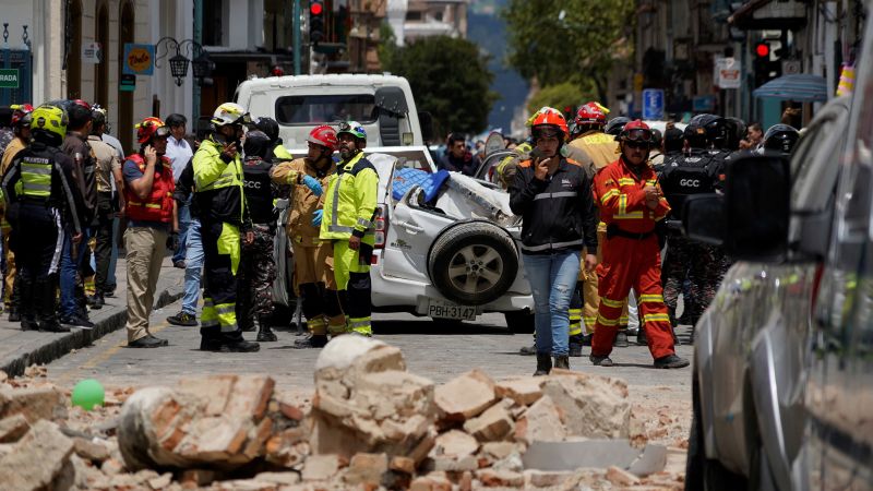 At least 12 dead after magnitude 6.8 earthquake shakes Ecuador | CNN