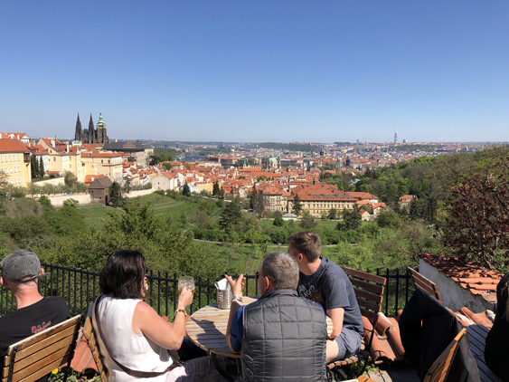 Onde comer em Praga - dicas de restaurantes | Loucos por Viagem