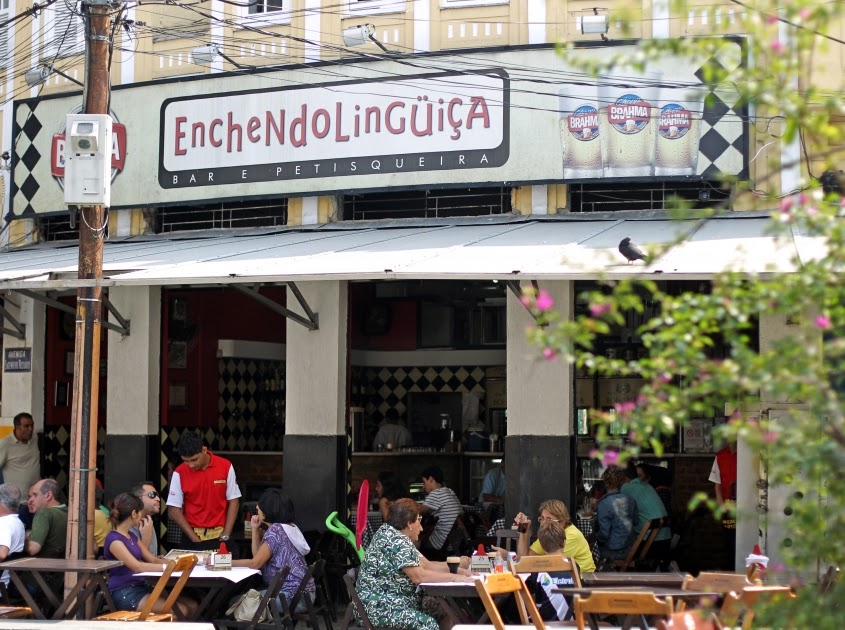[Pernoitar, comer e beber fora] 'Enchendo Linguiça' inaugura quiosque em Copacabana