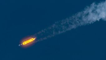 Satélite da SpaceX cai na Terra e é sinal de possível prejuízo milionário para Elon Musk