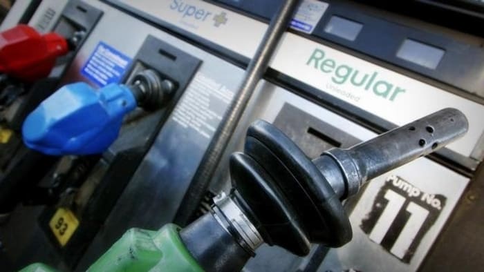 Florida gas prices tie with highest of the year