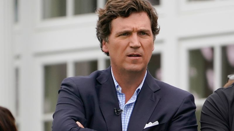 Fox News' sudden firing of Tucker Carlson may have come down to one simple calculation | CNN Business