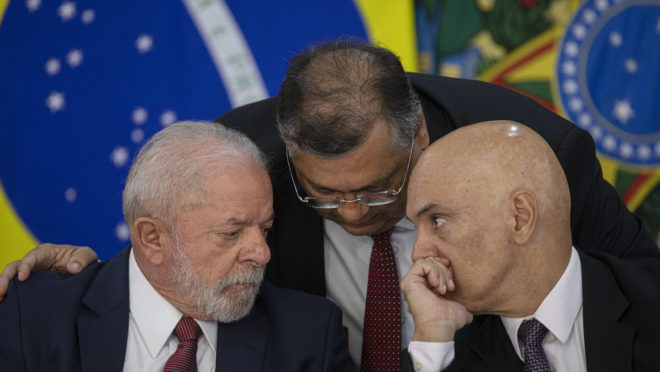Moraes e Dino usaram dados frágeis de ativistas de esquerda em ofensiva contra big techs