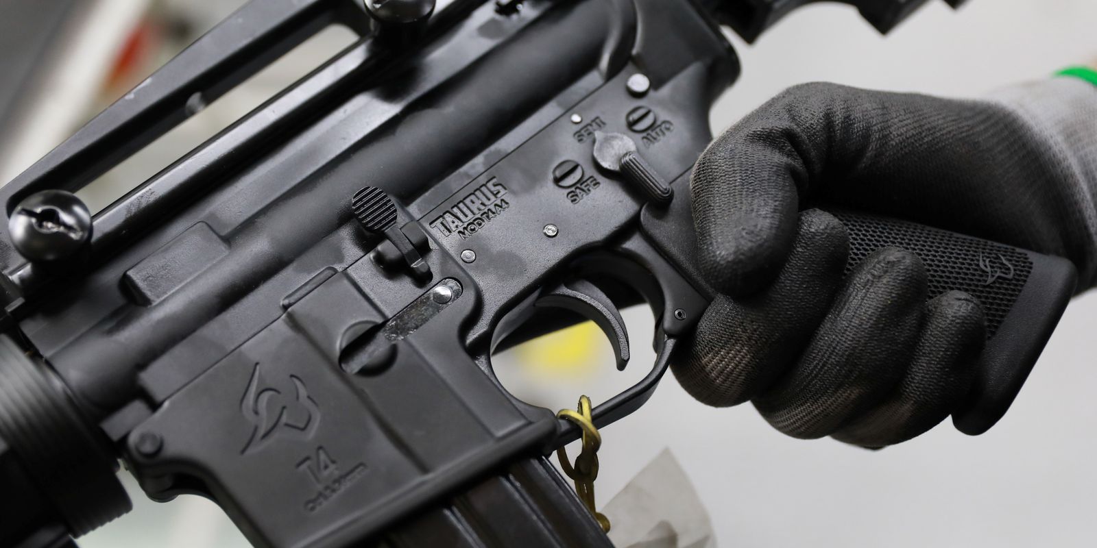 Entidades manifestam preocupação com paradeiro incerto de 6 mil armas