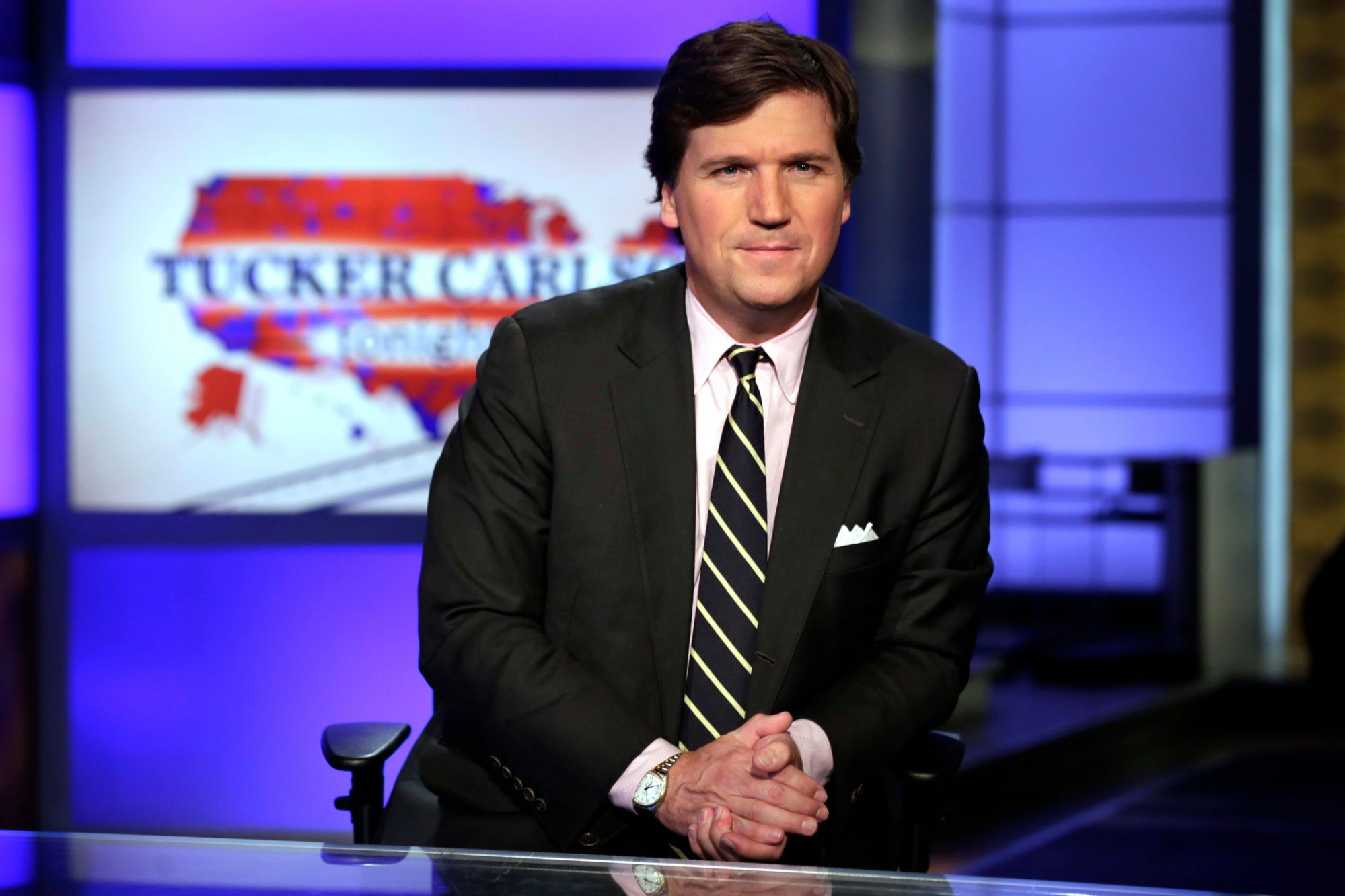 Tucker Carlson gives 'update' after segment on Sidney Powell, voter fraud draws backlash
