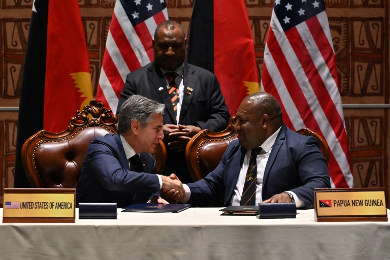 Papua Nova Guiné assina pacto de segurança com os EUA - ISTOÉ DINHEIRO