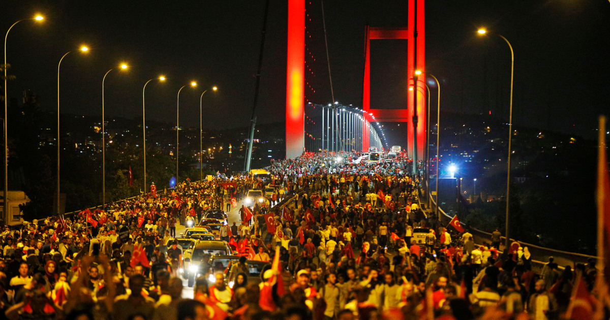 Turkey jails hundreds for life over 2016 failed coup attempt