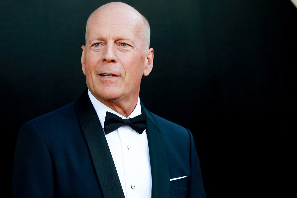 Bruce Willis teve crise e esqueceu que estava gravando, relembra atriz | Metrópoles