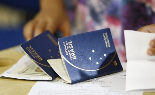 Embaixada dos EUA adia aumento no valor do visto americano; confira nova data