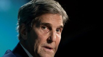 Kerry: 10 bilhões de habitantes na Terra é insustentável