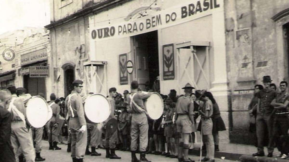 “Ouro para o bem do Brasil”: campanha que arrecadou U$ 30 mi foi um grande estelionato do golpe militar de 1964