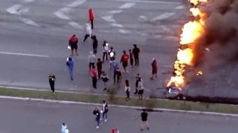 Caos no trânsito: protestos fecham a Fernão Dias e faixas da Marginal Tietê