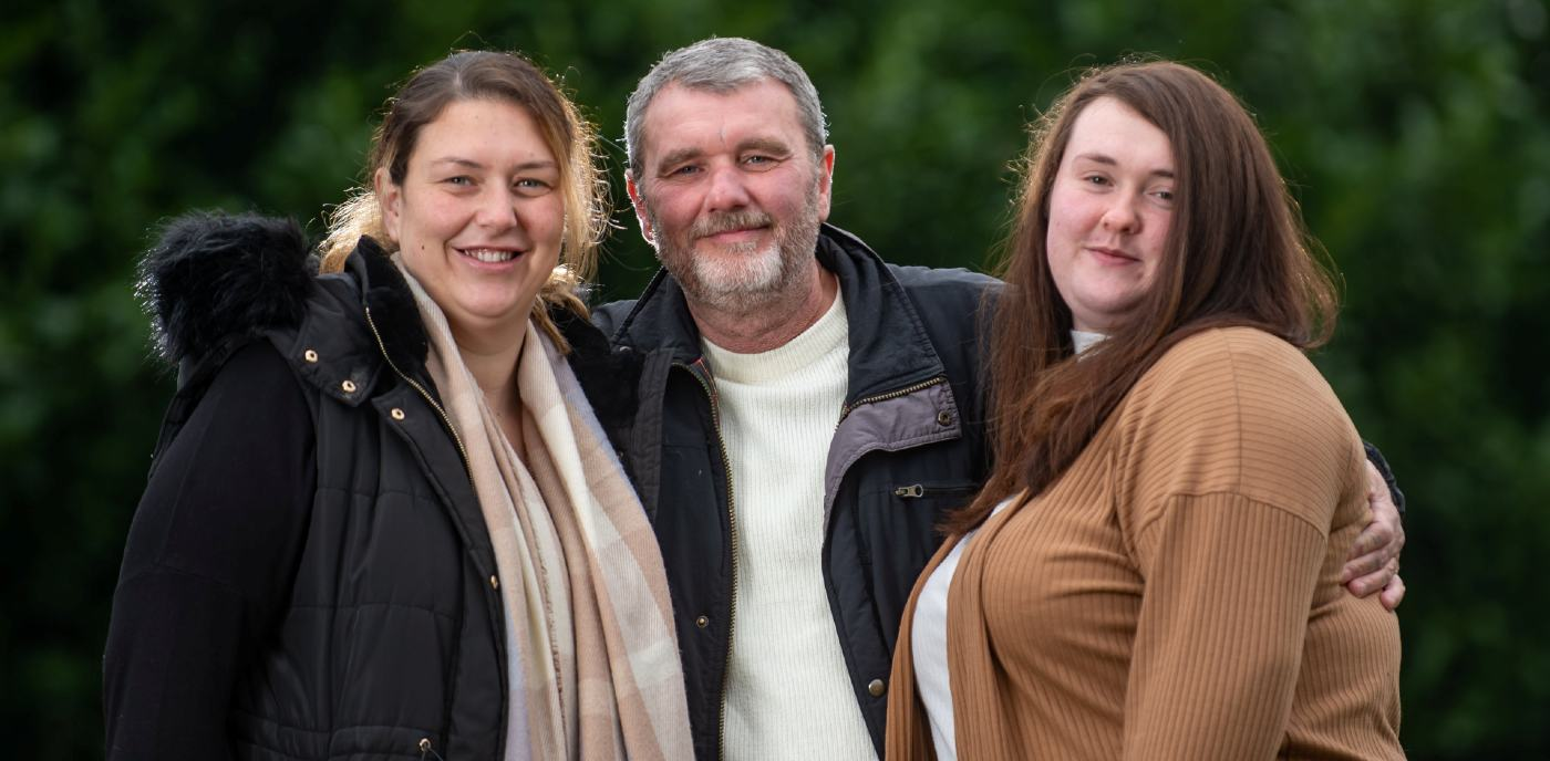Women Who Learned They Were Sisters By Chance Reunited With Long-Lost Father After 24 Years: 'It's a Christmas Miracle'