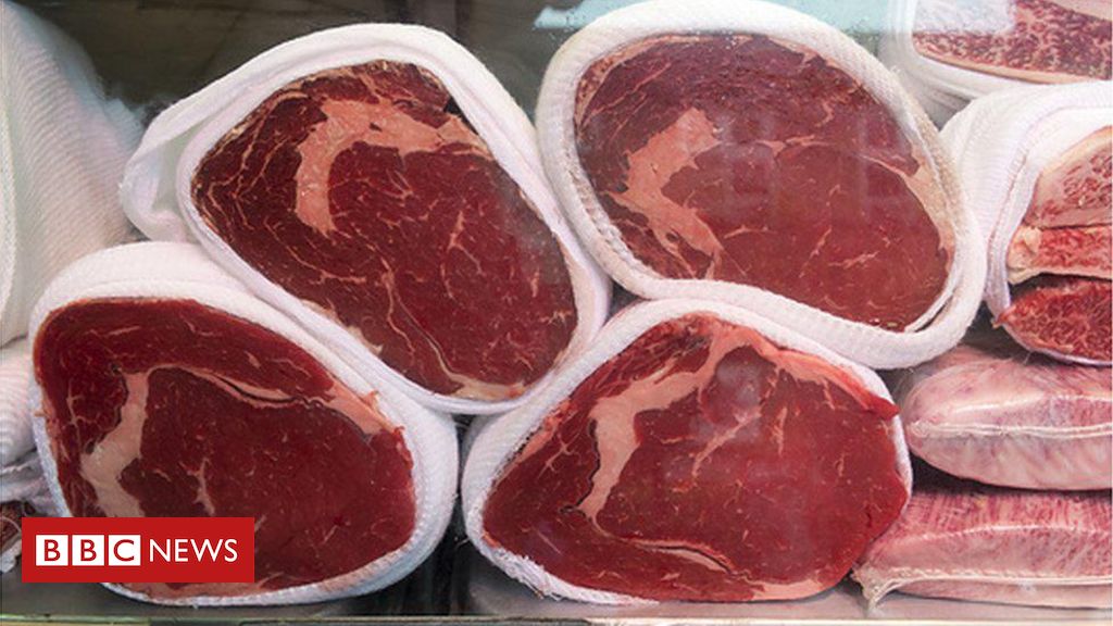 Redução forte no consumo de carne equivale a retirar 8 milhões de carros das ruas no Reino Unido, diz estudo - BBC News Brasil