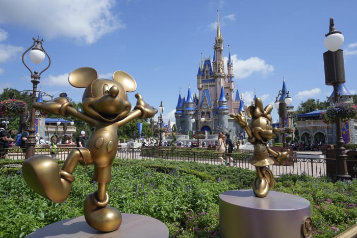DeSantis’ retaliation against Disney hurts Florida, former governors and lawmakers say
