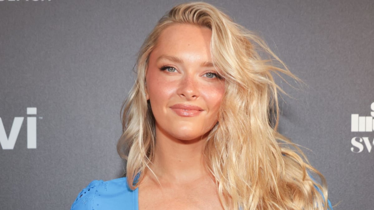 Camille Kostek’s SI Swim Star Is Even Better Than the Hollywood Walk of Fame