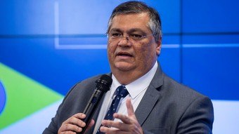 Parlamentares da oposição alegam prevaricação de Flávio Dino e fazem denúncia à PGR