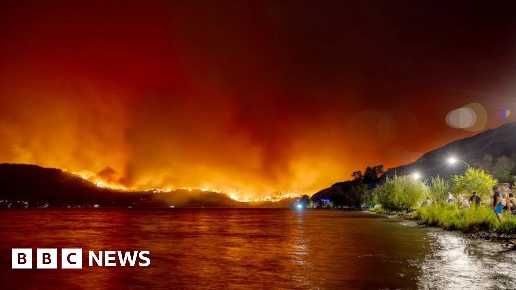 Canada wildfires: British Columbia declares emergency as 15,000 homes told to evacuate