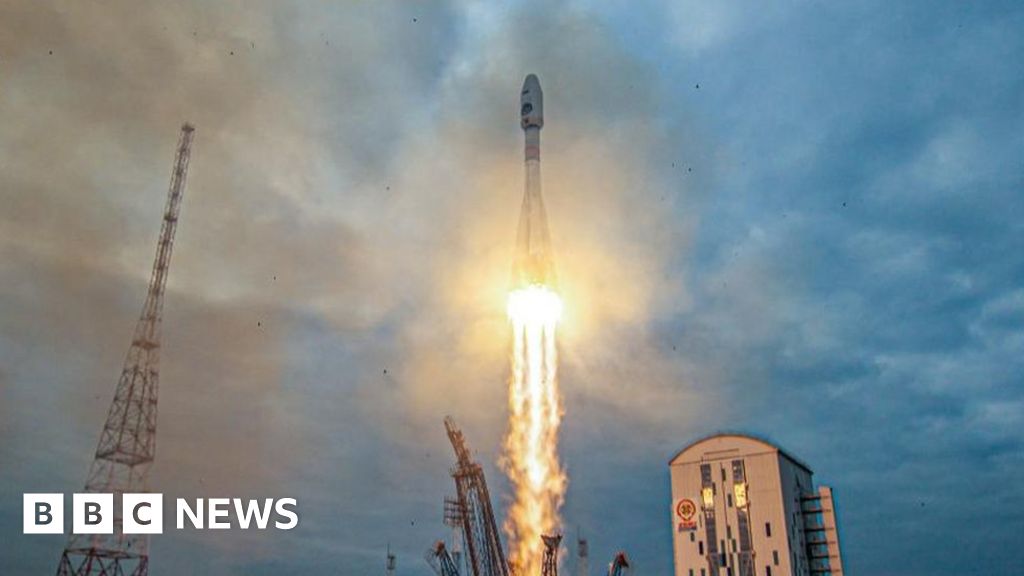 Russia's Luna-25 spacecraft crashes into Moon
