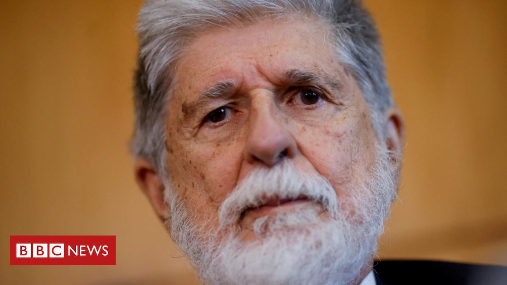 Expansão do Brics: 'Você escolhe os países e depois define os critérios', diz Amorim - BBC News Brasil