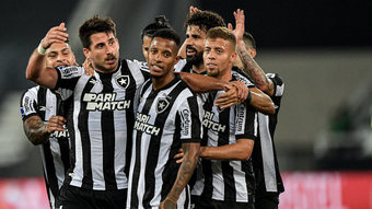 Com time misto, Botafogo só empata com o Defensa y Justicia pela Sul-Americana 