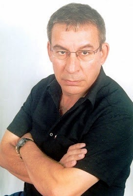 [Aparecido rasga o verbo] De cara limpa