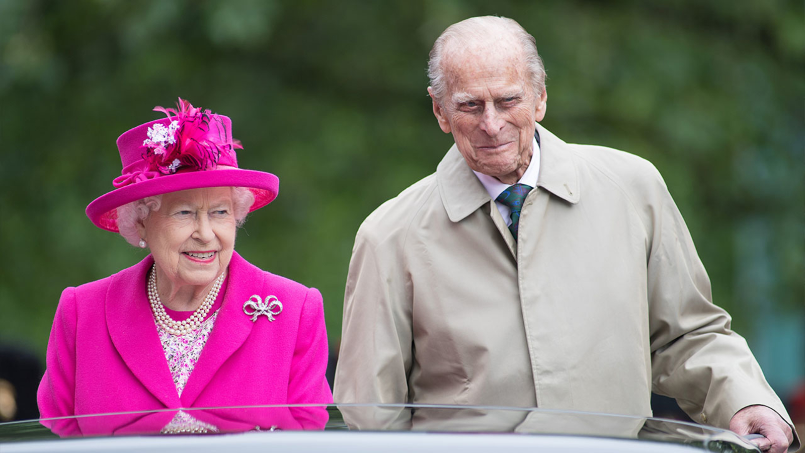 Queen Elizabeth II, Prince Philip receive COVID-19 vaccinations