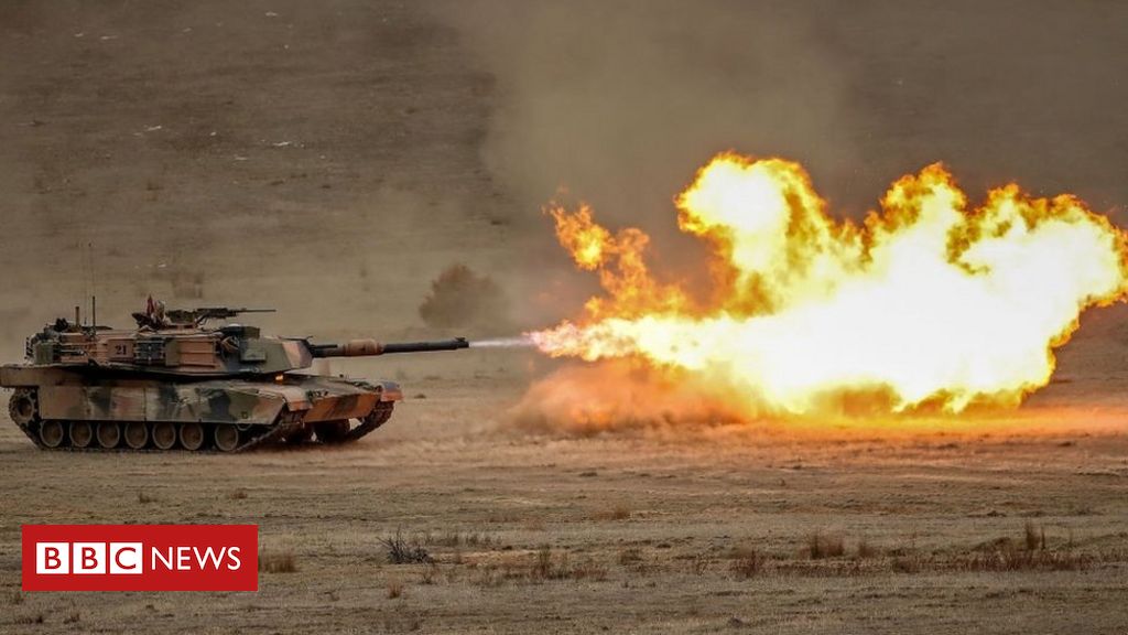 Guerra na Ucrânia: a munição antitanque que será enviada pelos EUA e que é criticada pela Rússia - BBC News Brasil