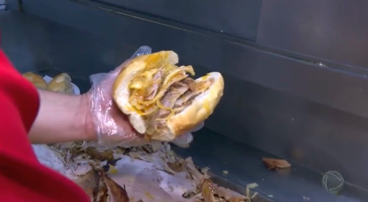 [Pernoitar, comer e beber fora] Saiba qual é o segredo do sanduíche de pernil mais famoso de São Paulo