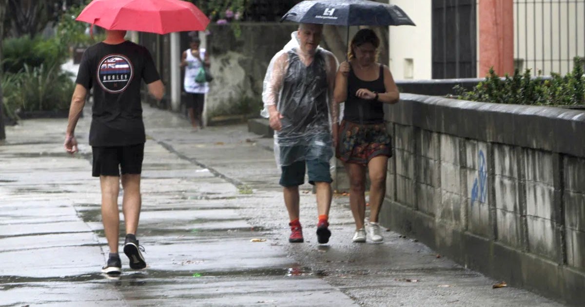 Após onda de calor, fim de semana deve ser de chuva e baixas temperaturas no Rio