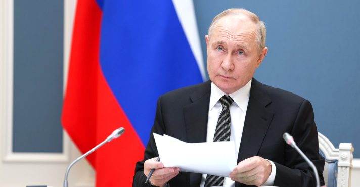 Putin dá sinais de disposição para conversar sobre a Ucrânia com Estados Unidos e Europa