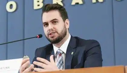 ÚLTIMO MINUTO: PGR é favorável à soltura de Filipe Martins, ex-assessor de Jair Bolsonaro