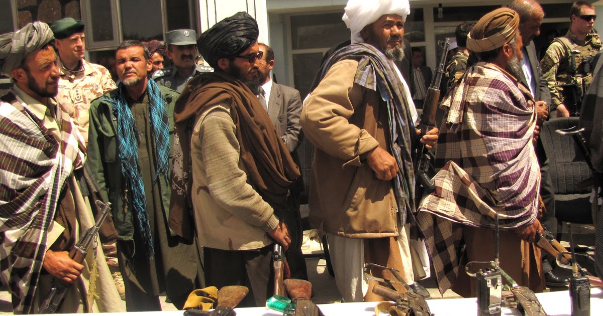 Afeganistão: Liderança Taliban reintroduz o apedrejamento público de mulheres.
