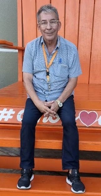 [Aparecido rasga o verbo] Foi um milagre gostoso no sorriso de dois apaixonados