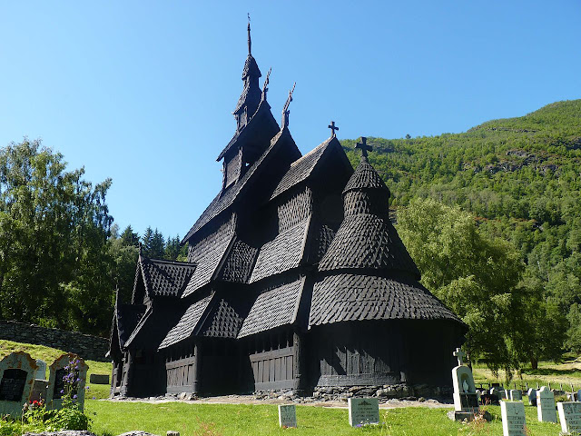 A Igreja de Madeira de Borgund - Noruega