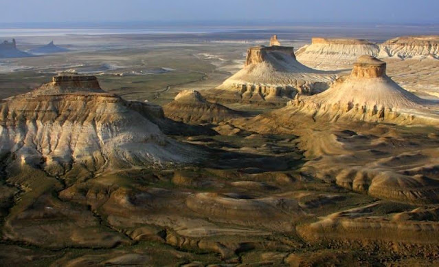 Mangystau: Uma terra que já foi fundo do oceano