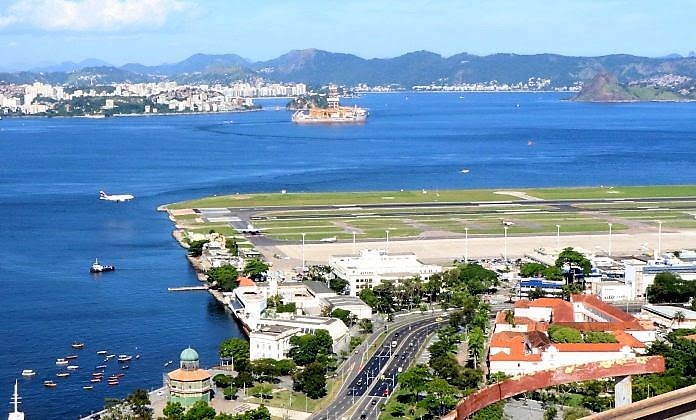 Aeroporto Santos Dumont passa a ter embarque 100% digital