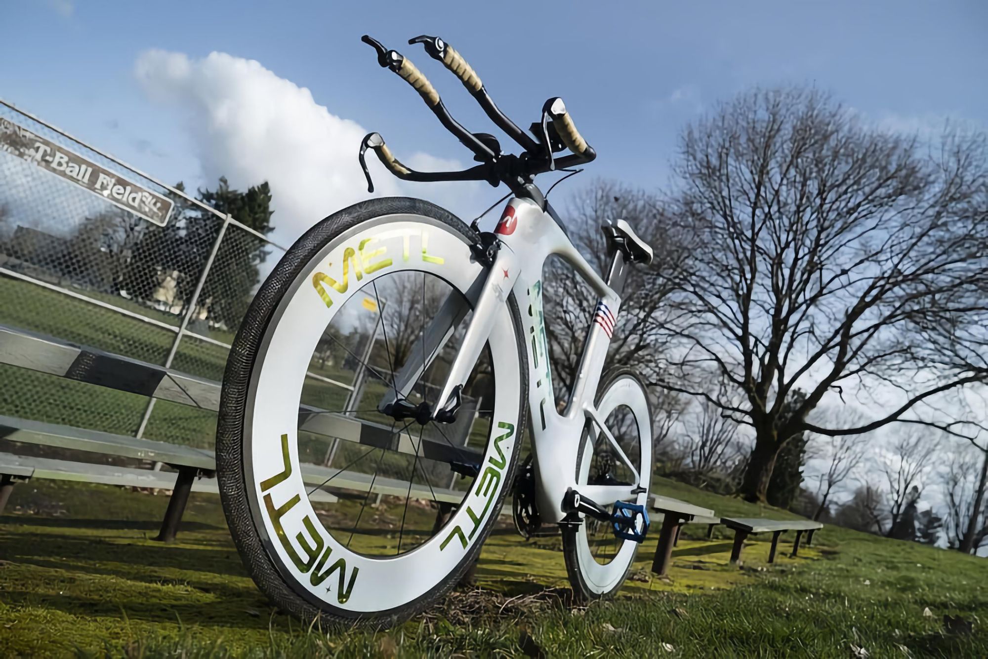 Startup founded by 'Survivor' champ debuts airless bike tires based on NASA rover tech