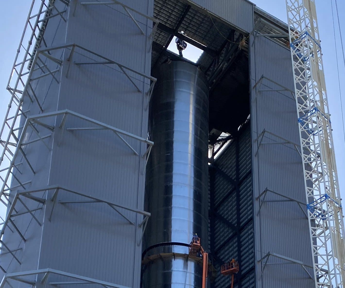SpaceX nears final assembly of its first massive testing rocket booster for Starship