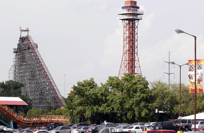 Was there a shooting in a Texas Six Flags?