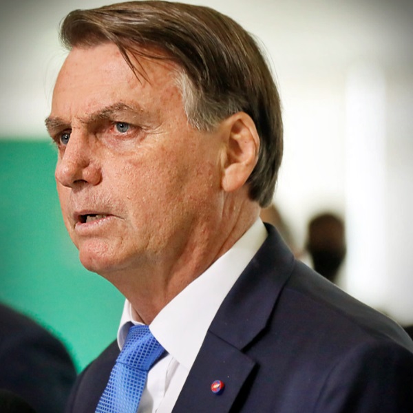 Rejeição a Bolsonaro bate recorde e chega a 59%, mostra pesquisa
