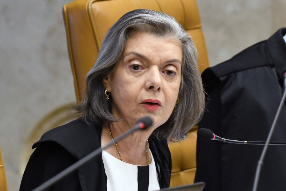 Cármen Lúcia manda TRF-4 soltar quem foi preso por ter sido condenado em segunda instância